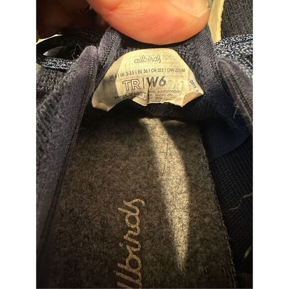 Allbirds Navy Tree Runner Women’s 6 - Picture 5 of 9